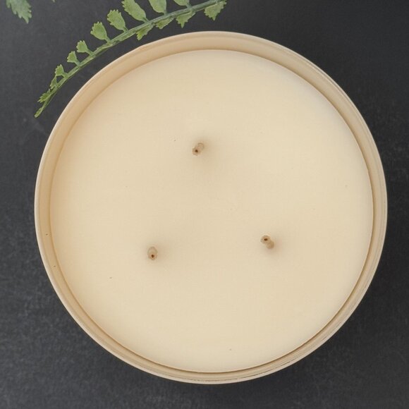 BBW Coffee & Whiskey White Barn Bath & Body Works 3 Wick Candle - Picture 7 of 10